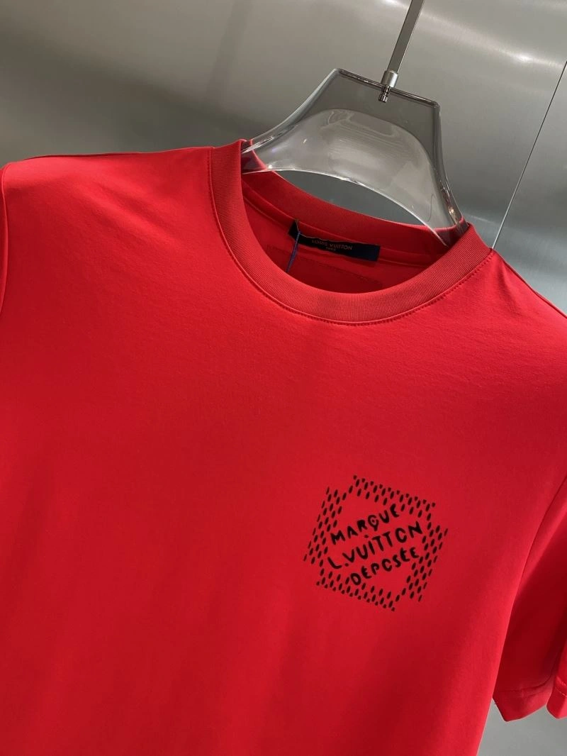 Louis Vuitton T-Shirts Durable 135275