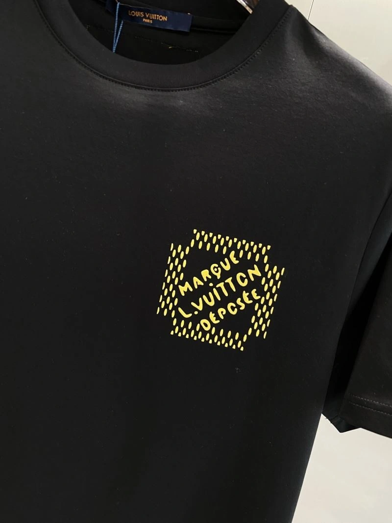 WaterResistant Louis Vuitton T-Shirts 135282