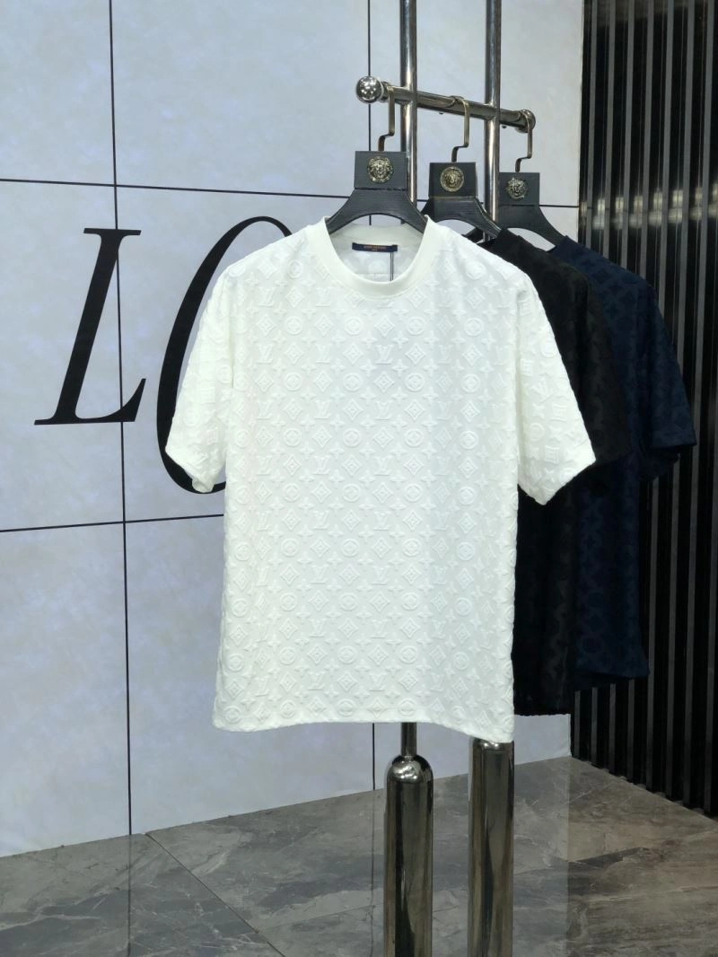 Louis Vuitton T-Shirts EasyMatch 135234