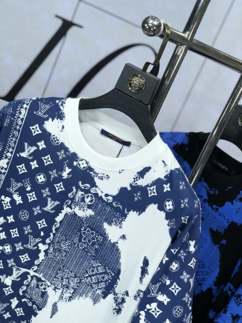 Louis Vuitton T-Shirts Timeless 135246