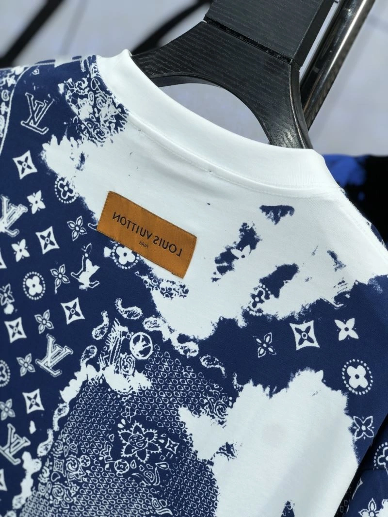 Louis Vuitton T-Shirts Timeless 135246