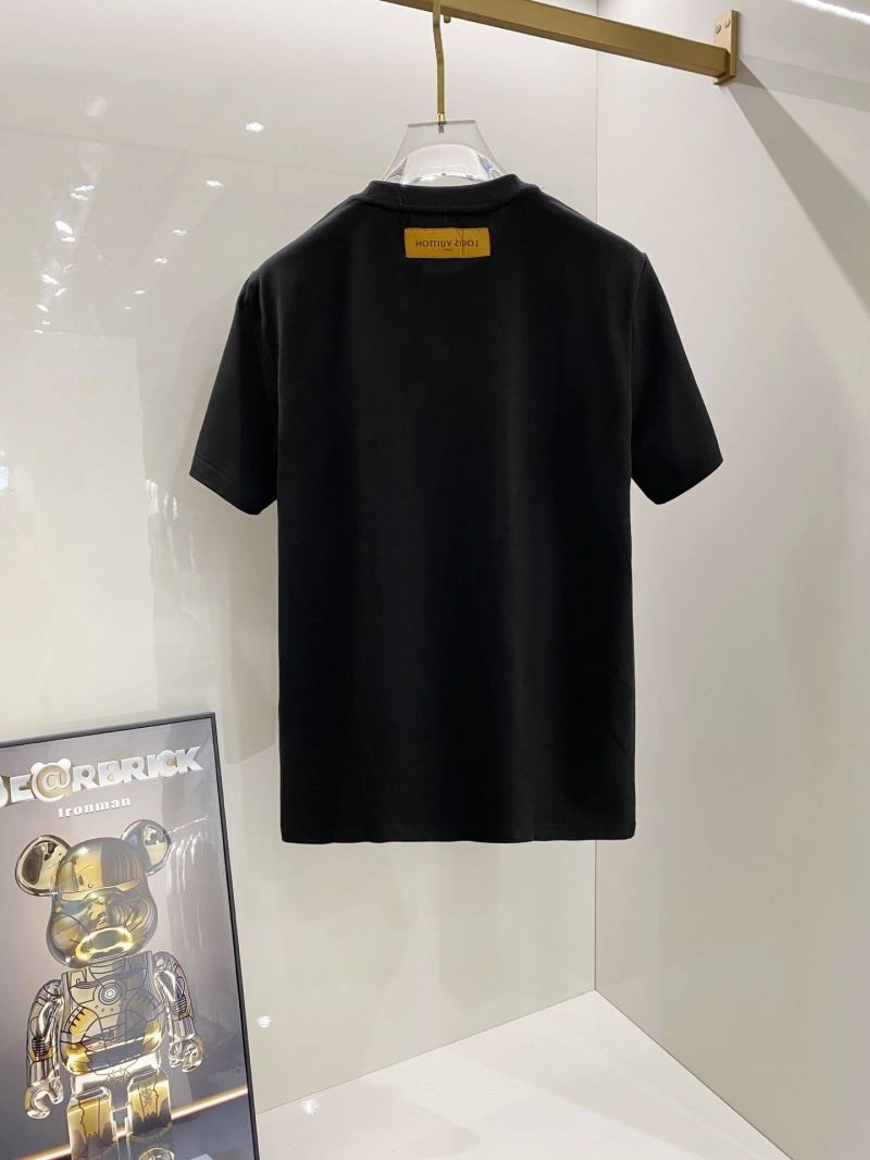 Sophisticated Louis Vuitton T-Shirts 135253