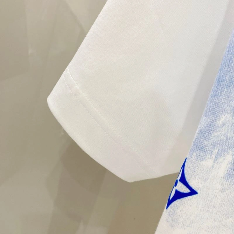 Timeless Louis Vuitton T-Shirts 135241