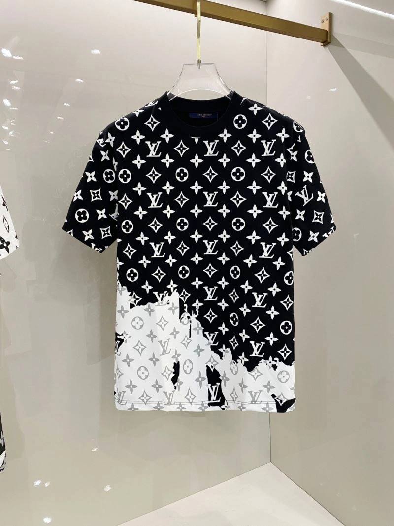 TravelReady Louis Vuitton T-Shirts 135258