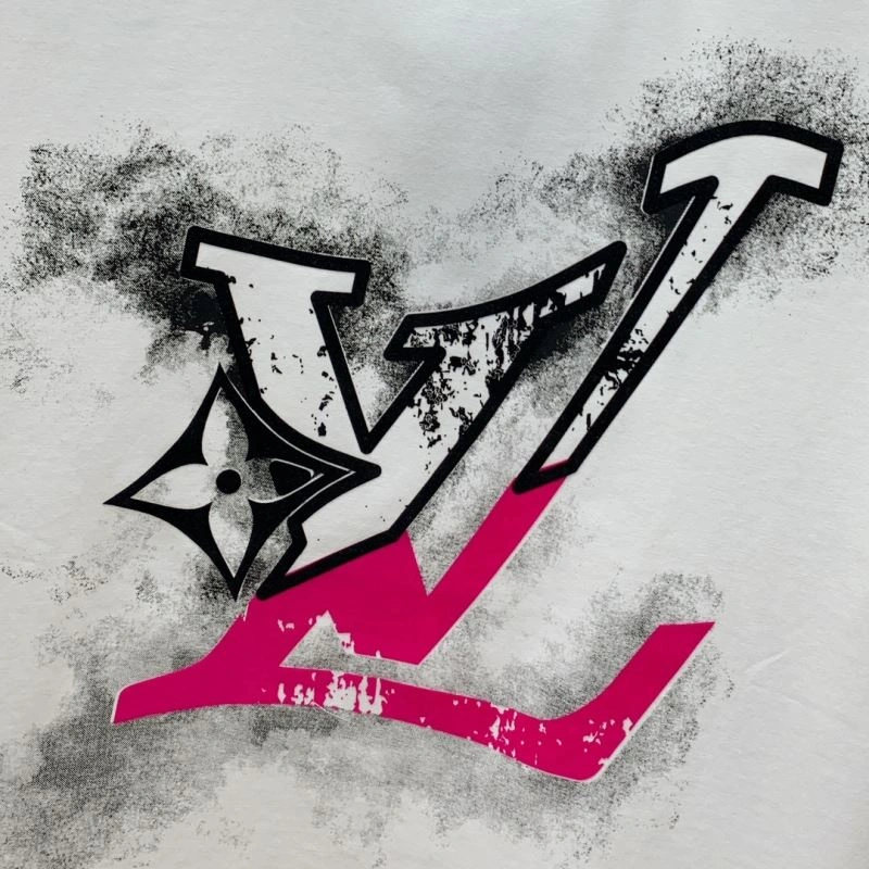 Upgraded Louis Vuitton T-Shirts 135255