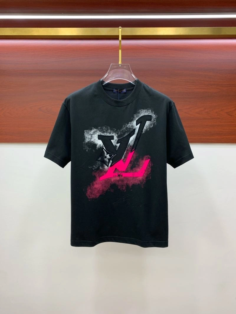 Louis Vuitton T-Shirts Contemporary 135251