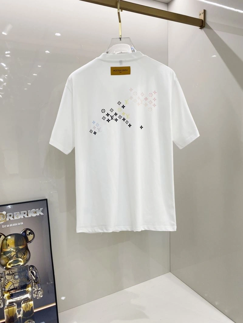 Louis Vuitton T-Shirts WeatherProof 135236