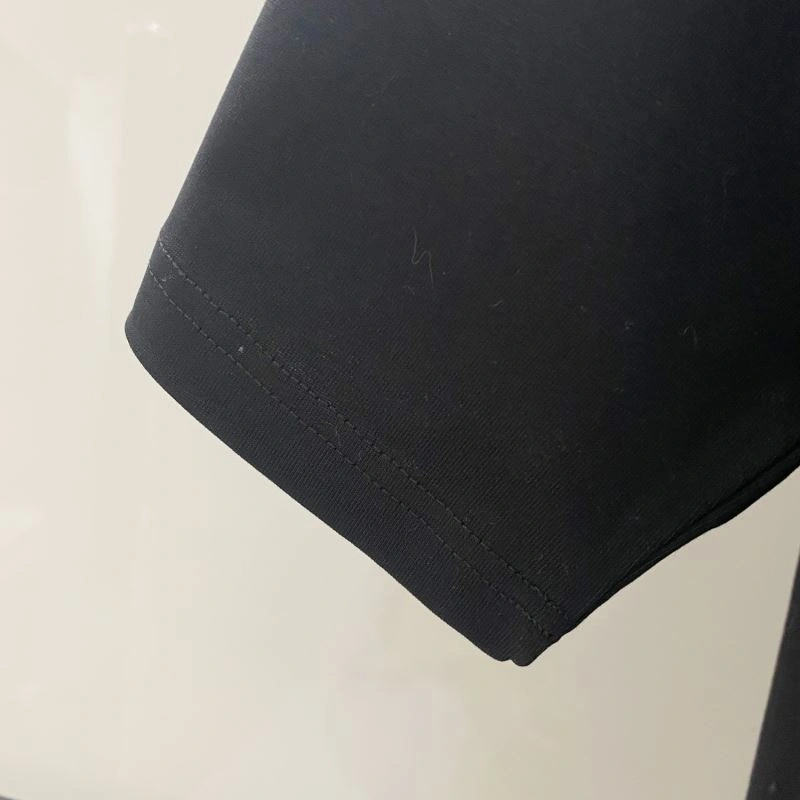 Louis Vuitton T-Shirts Minimalist 135242