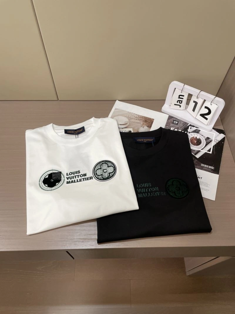 Louis Vuitton T-Shirts MoistureWicking 135254