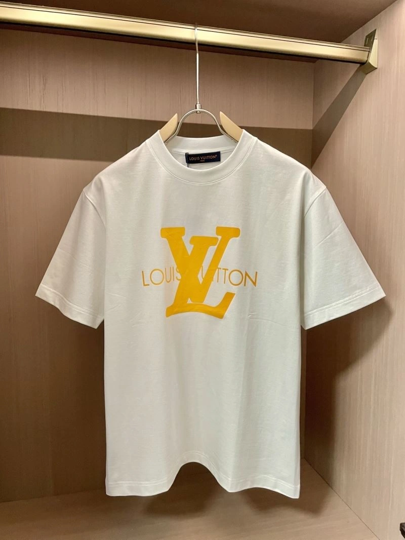 Affordable Louis Vuitton T-Shirts 135262