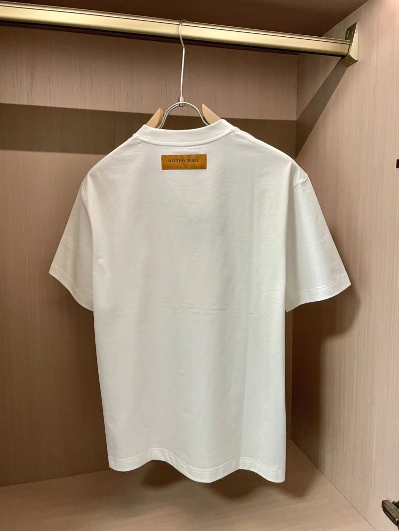 Affordable Louis Vuitton T-Shirts 135262