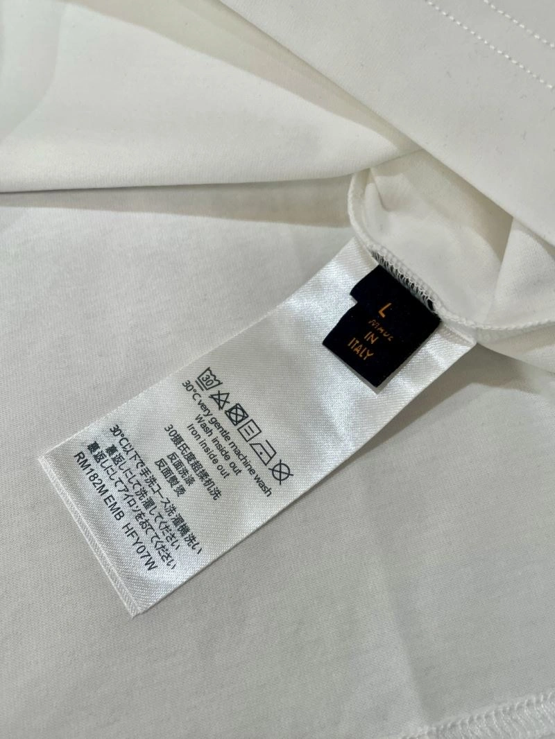 Affordable Louis Vuitton T-Shirts 135262