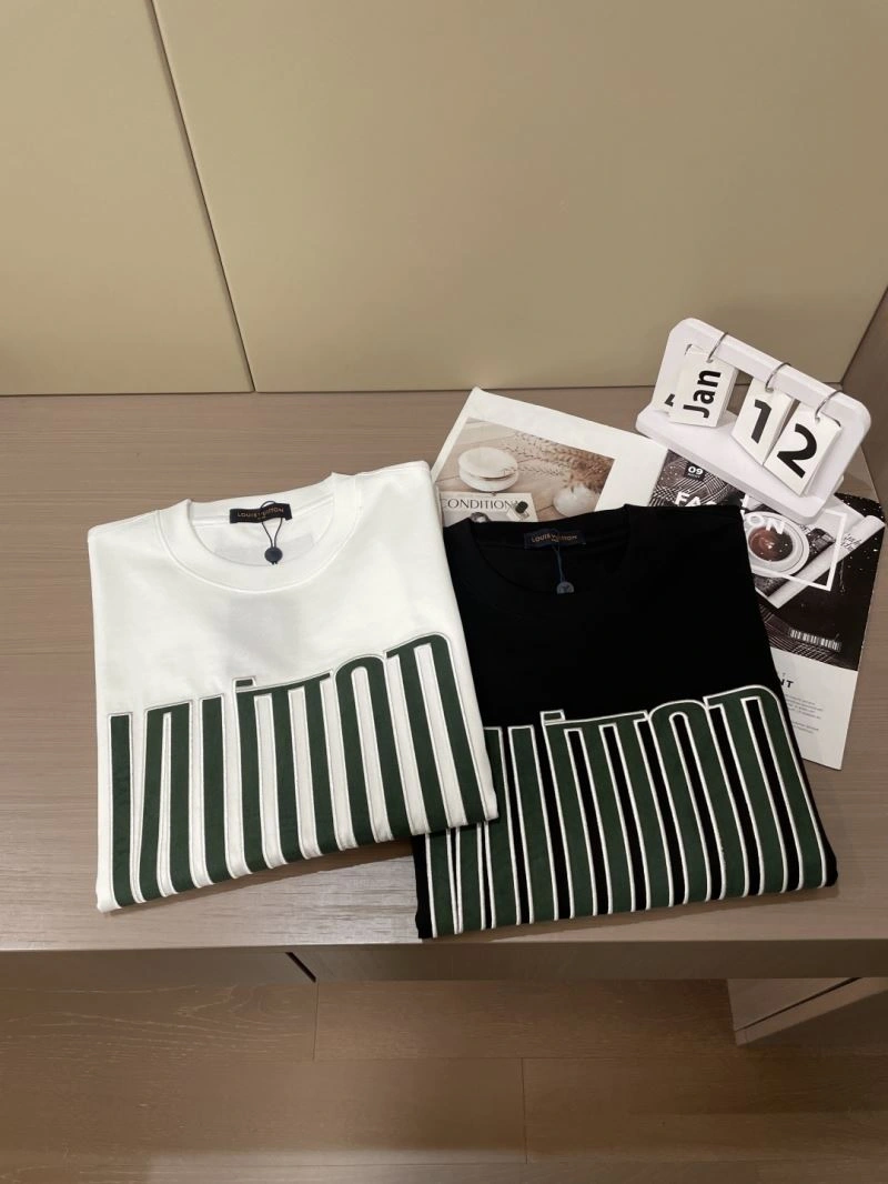 Breathable Louis Vuitton T-Shirts 135257