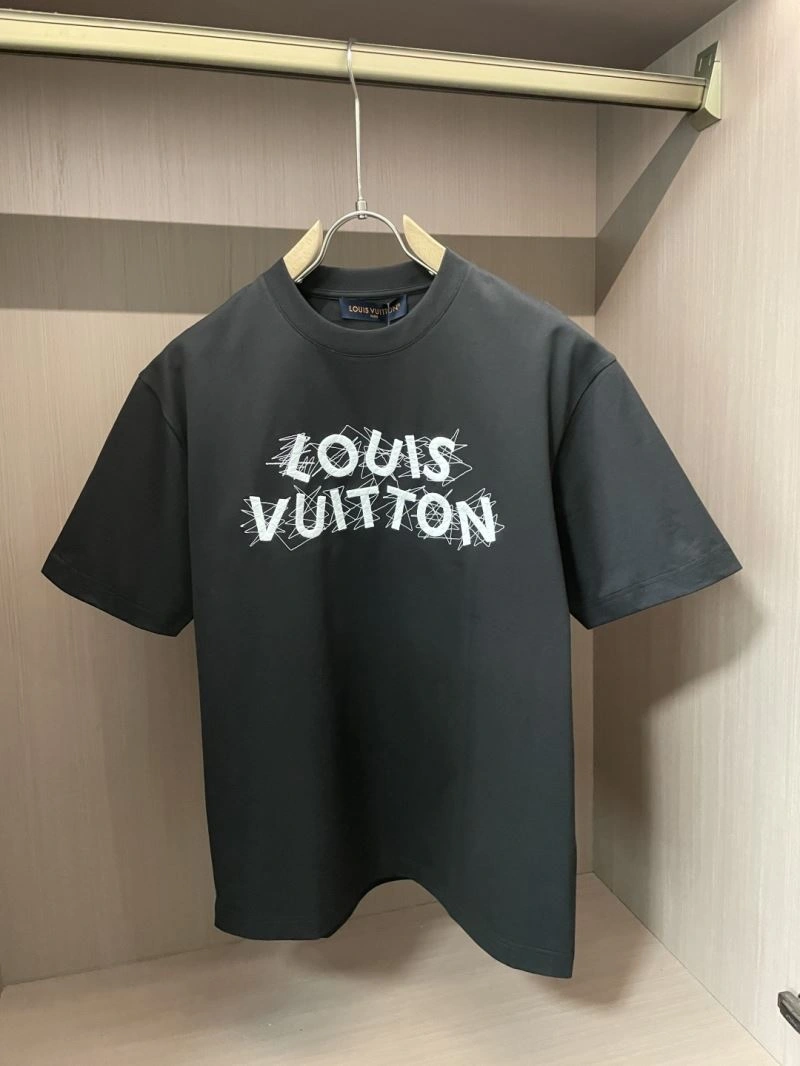 GoodFit Louis Vuitton T-Shirts 135252