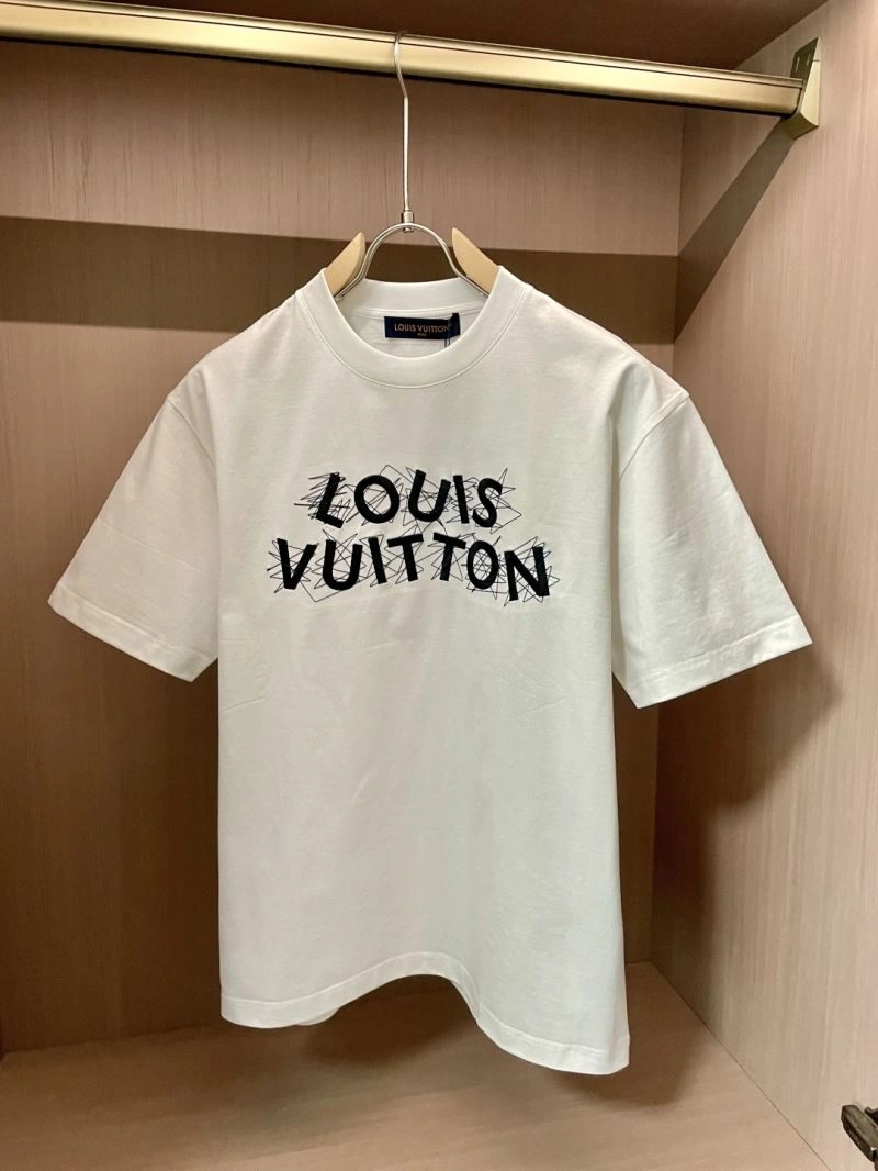 GoodFit Louis Vuitton T-Shirts 135252