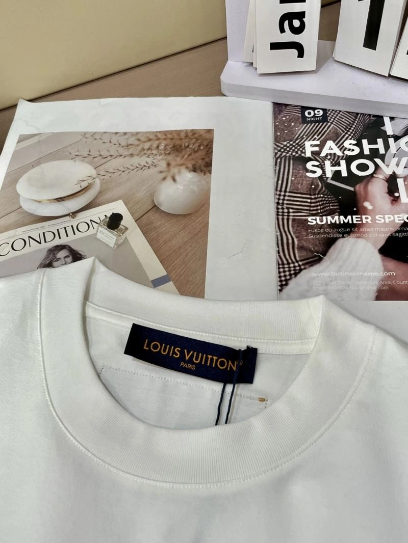 GoodFit Louis Vuitton T-Shirts 135252