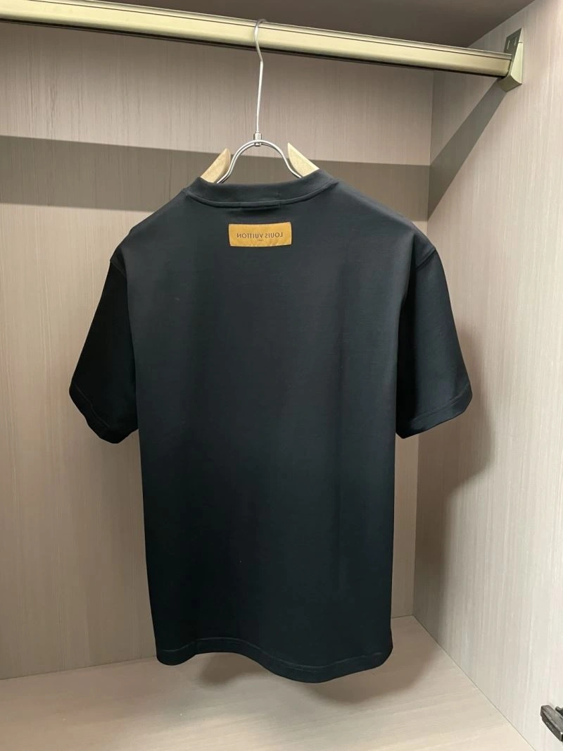 WaterResistant Louis Vuitton T-Shirts 135260