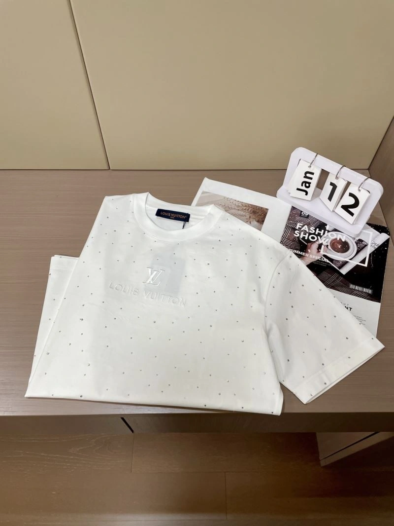 Louis Vuitton T-Shirts Premium 135256