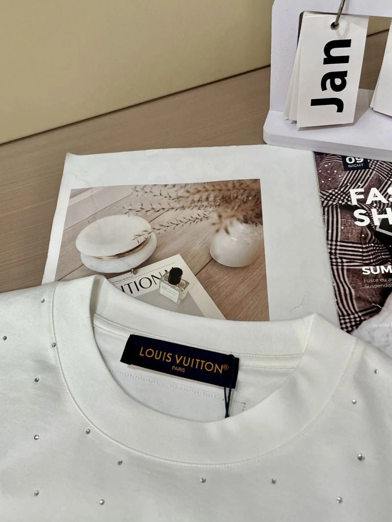 Louis Vuitton T-Shirts Premium 135256