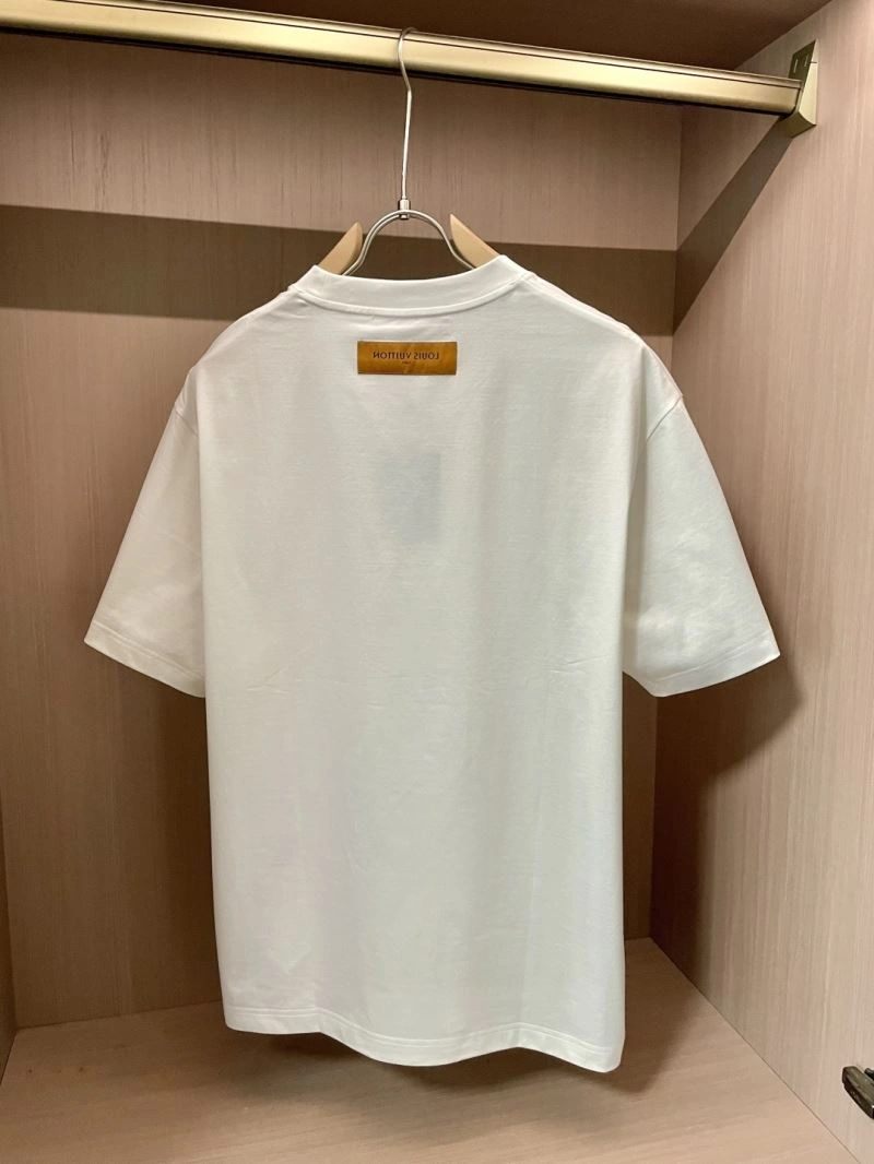Louis Vuitton T-Shirts ComfortFit 135233