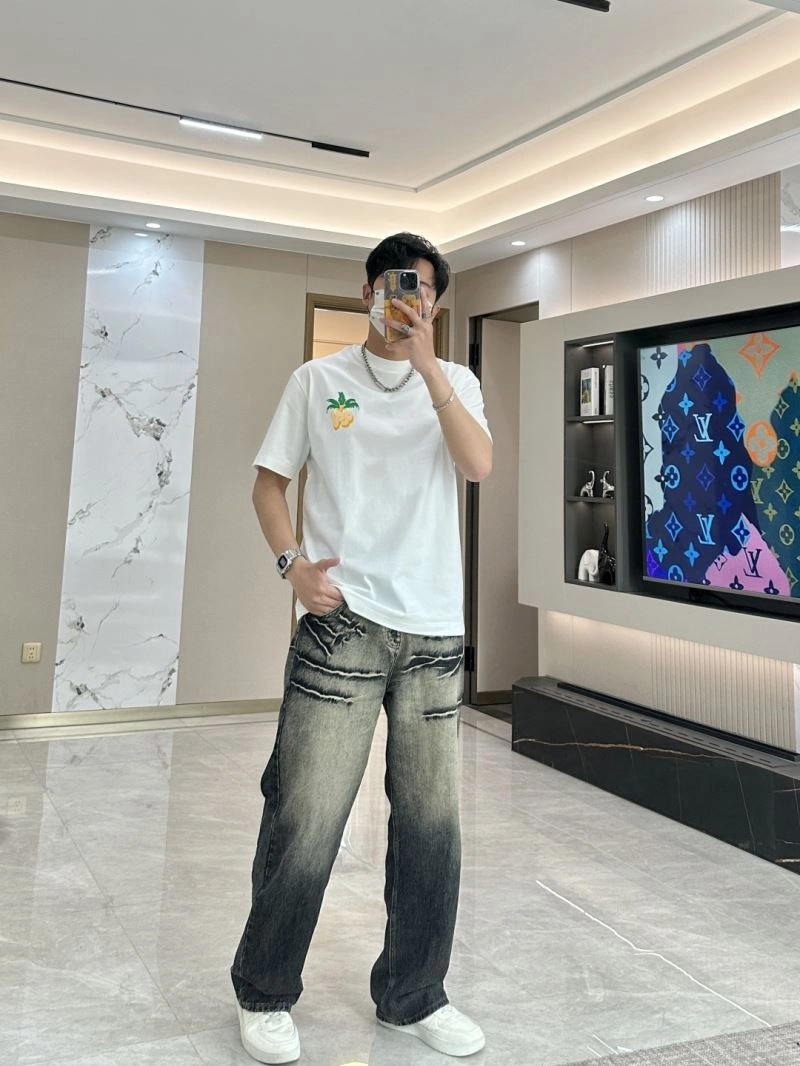 Louis Vuitton T-Shirts Sophisticated 135224