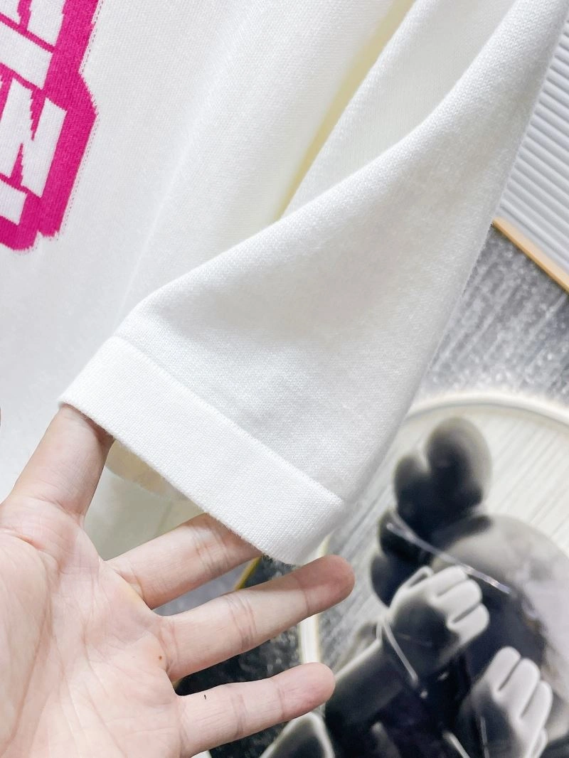 SoftTouch Louis Vuitton T-Shirts 135213