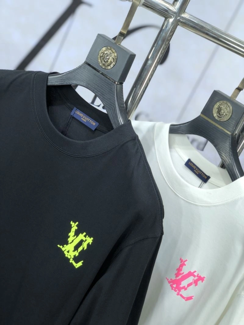 Louis Vuitton T-Shirts Unisex 135219