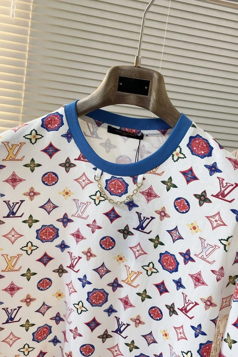 Efficient Louis Vuitton T-Shirts 135221