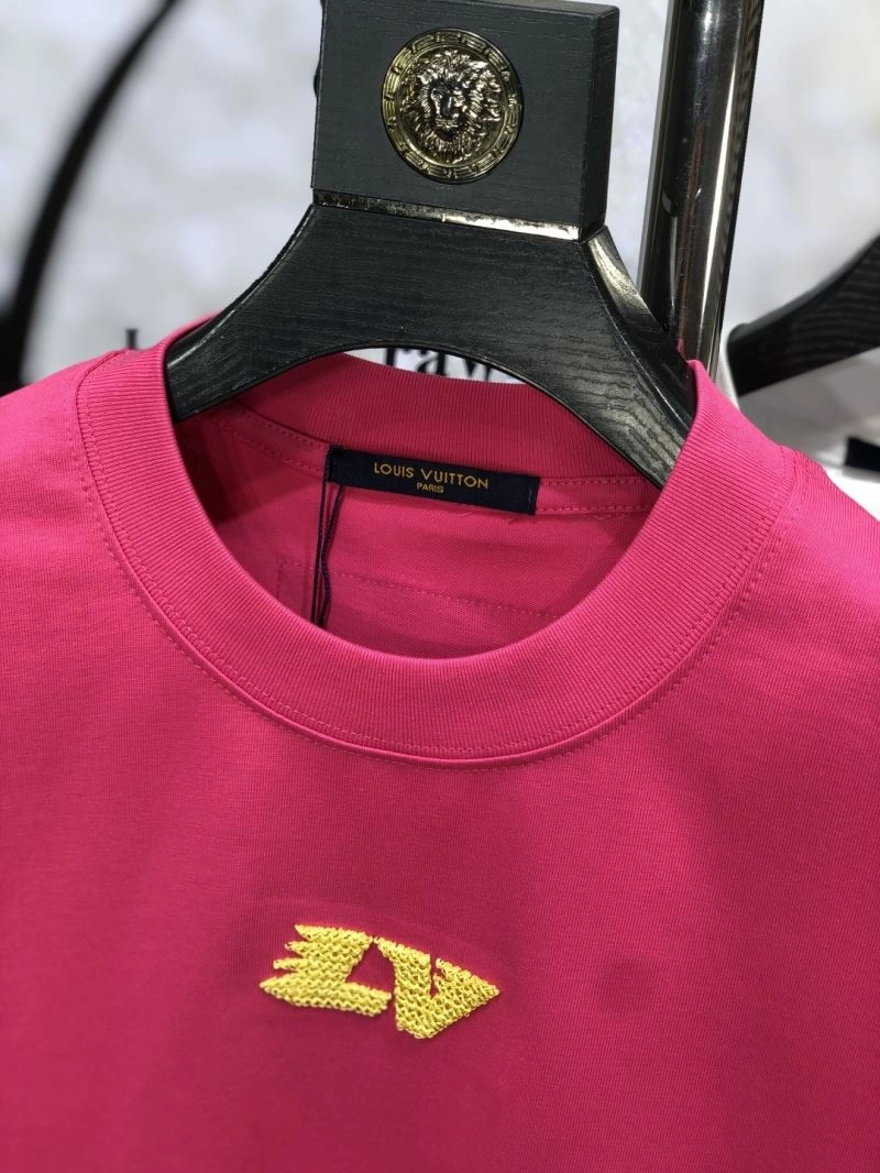 Louis Vuitton T-Shirts EyeCatching 135209