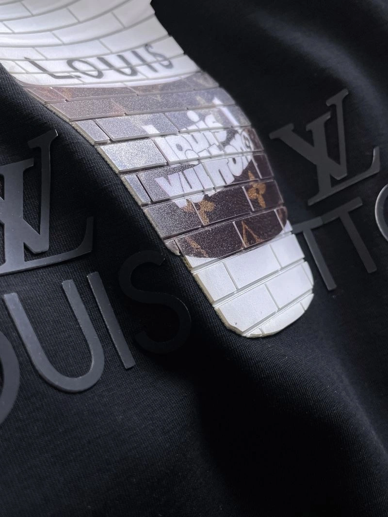 Louis Vuitton T-Shirts ZipUp 135197