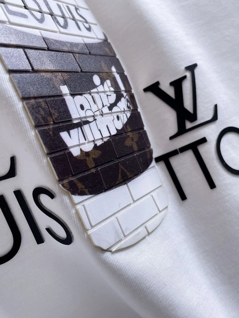 Louis Vuitton T-Shirts Reliable 135198