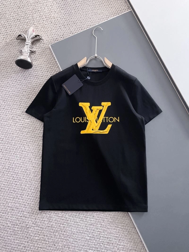 Louis Vuitton T-Shirts ComfortFit 135208