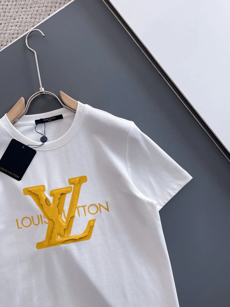 Popular Louis Vuitton T-Shirts 135202