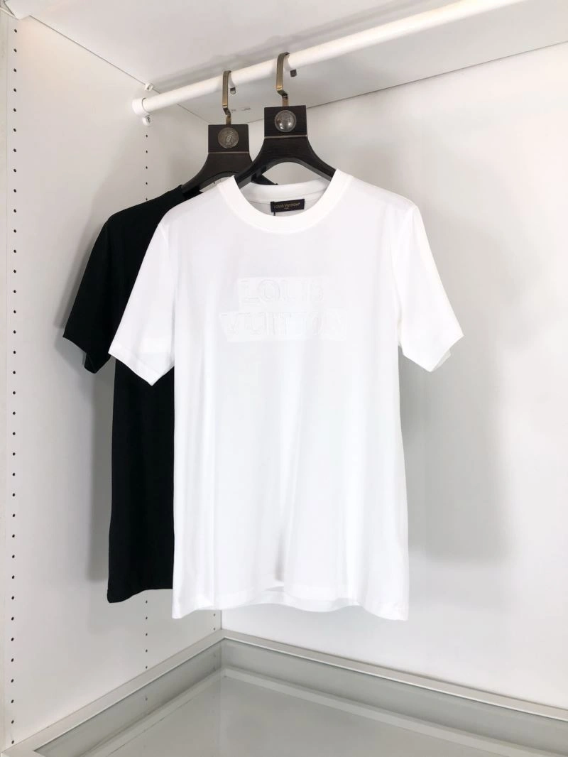 Louis Vuitton T-Shirts Fashionable 135222