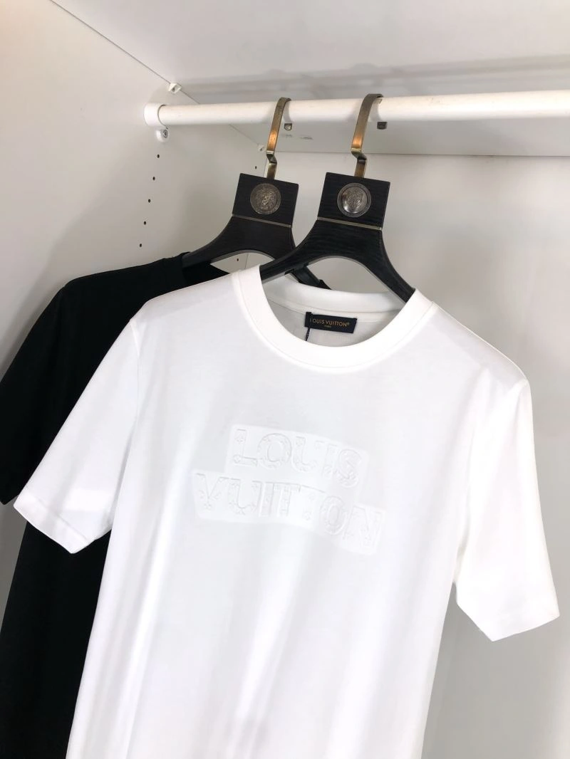 Louis Vuitton T-Shirts Fashionable 135222