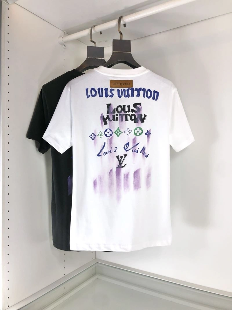 Louis Vuitton T-Shirts Resilient 135212