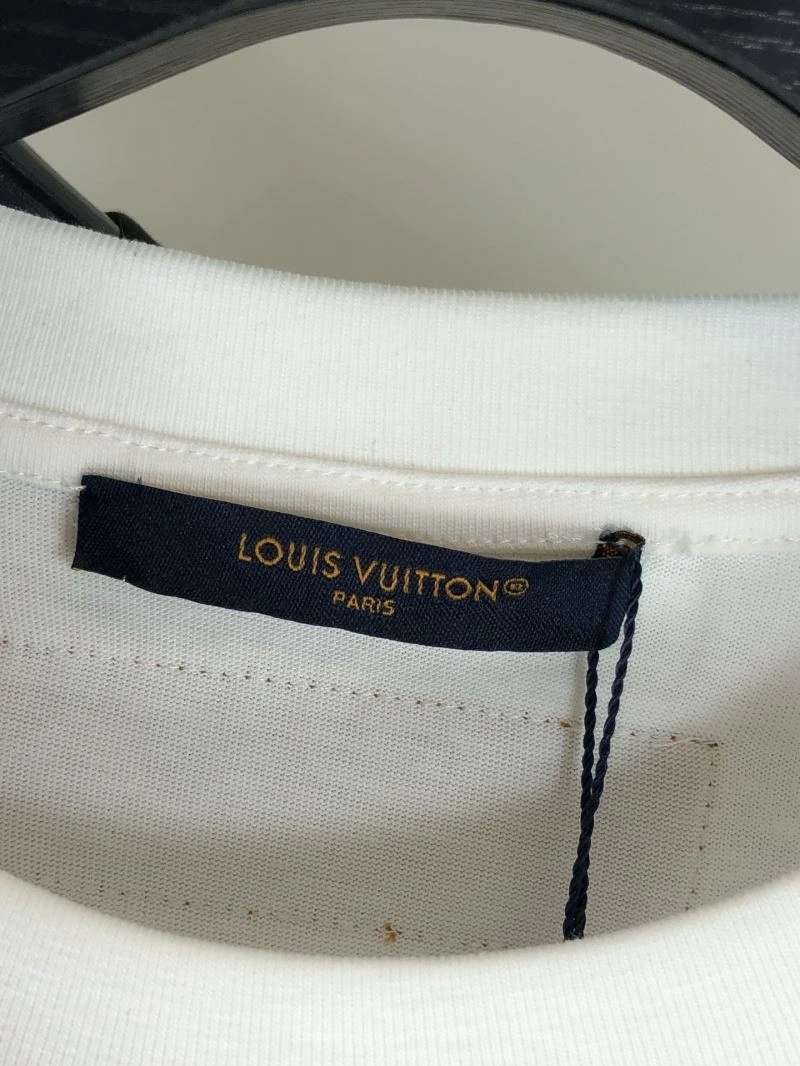 Soft Louis Vuitton T-Shirts 135218