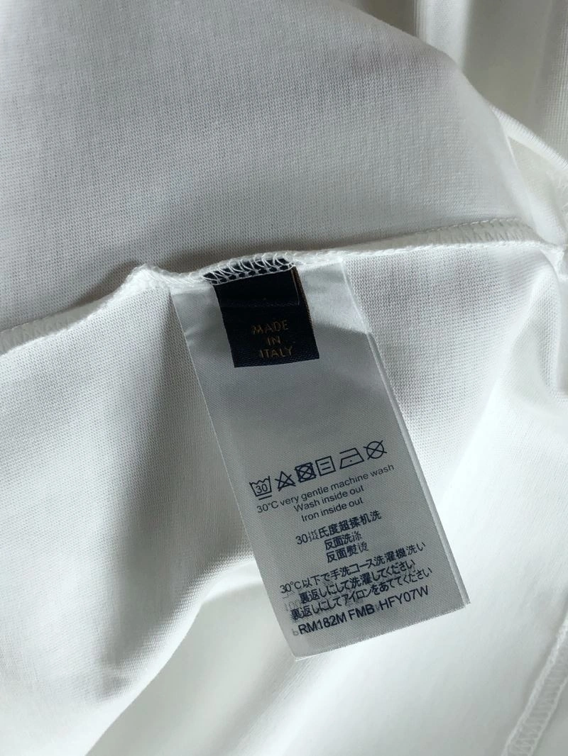 Soft Louis Vuitton T-Shirts 135218