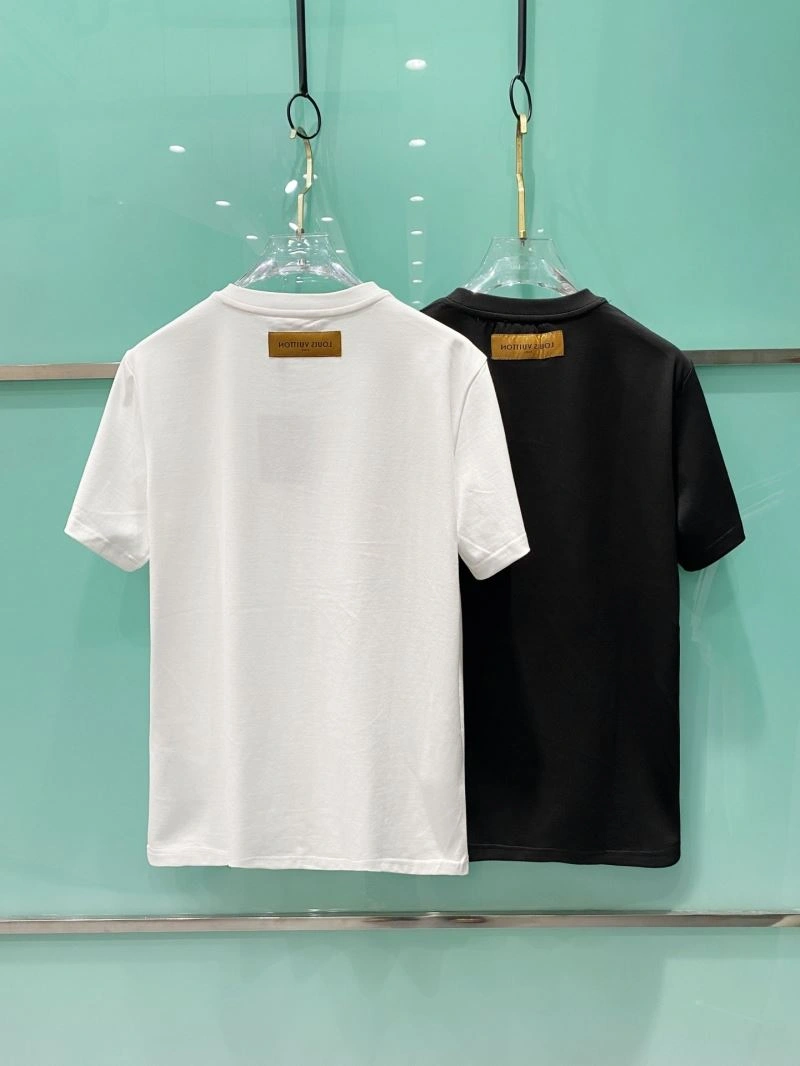 Soft Louis Vuitton T-Shirts 135220