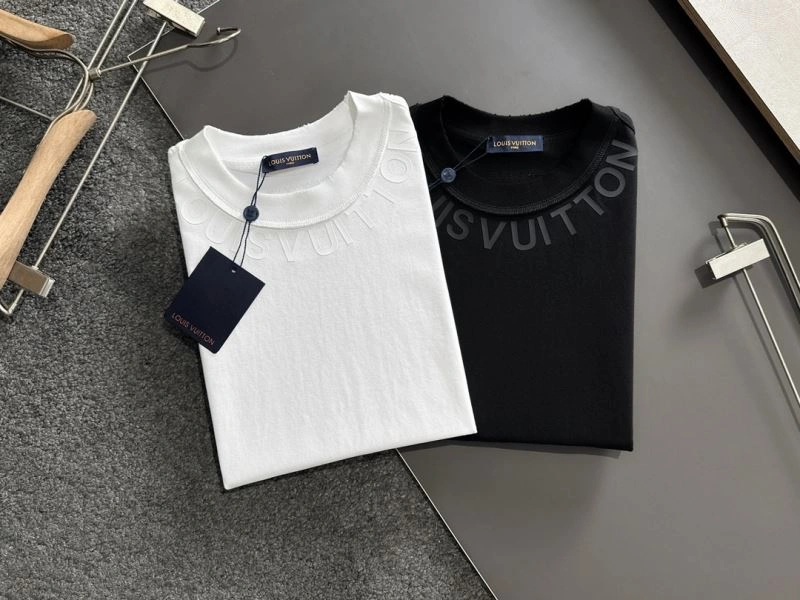 ComfortFit Louis Vuitton T-Shirts 135206