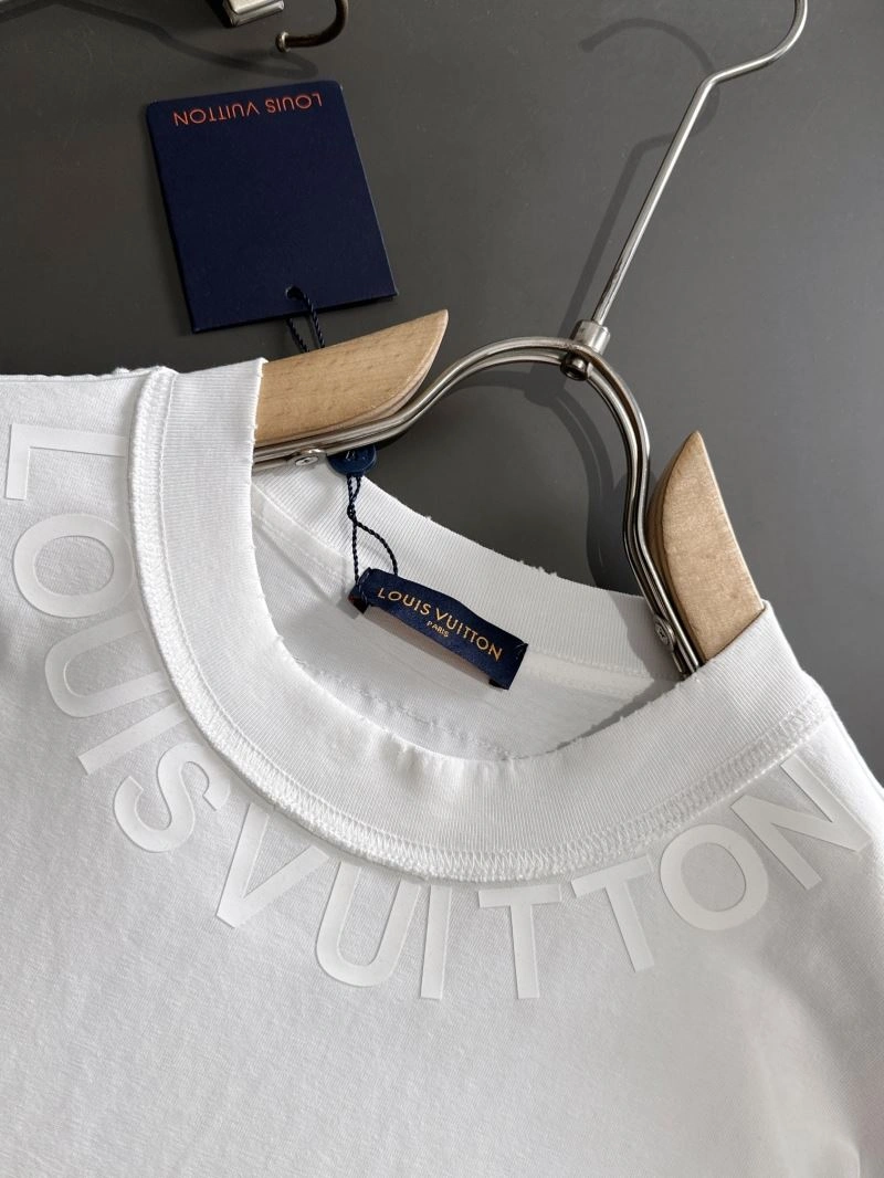 ComfortFit Louis Vuitton T-Shirts 135206