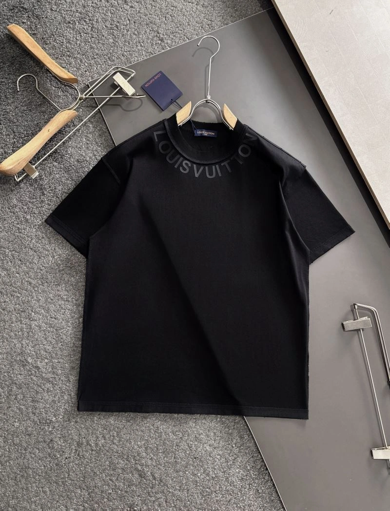 Trendy Louis Vuitton T-Shirts 135193