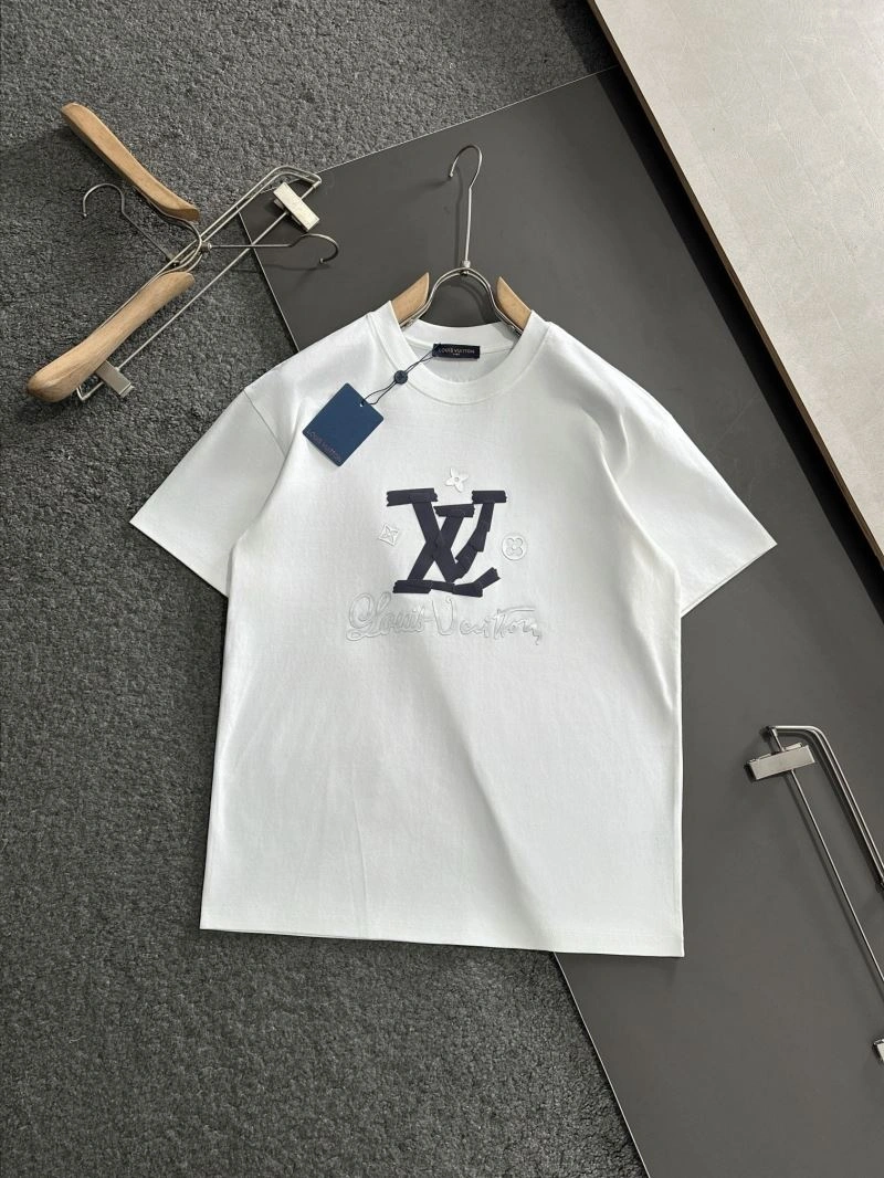 Louis Vuitton T-Shirts Modern 135194