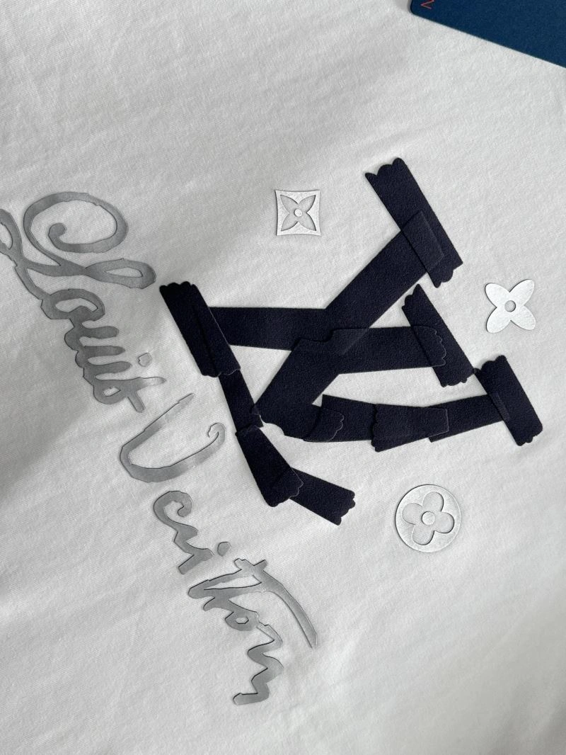 Louis Vuitton T-Shirts Modern 135194