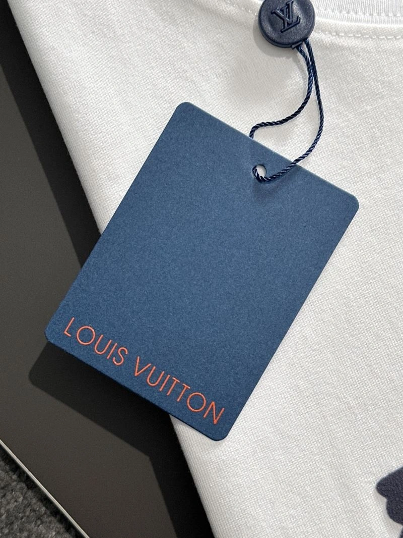 Louis Vuitton T-Shirts Modern 135194