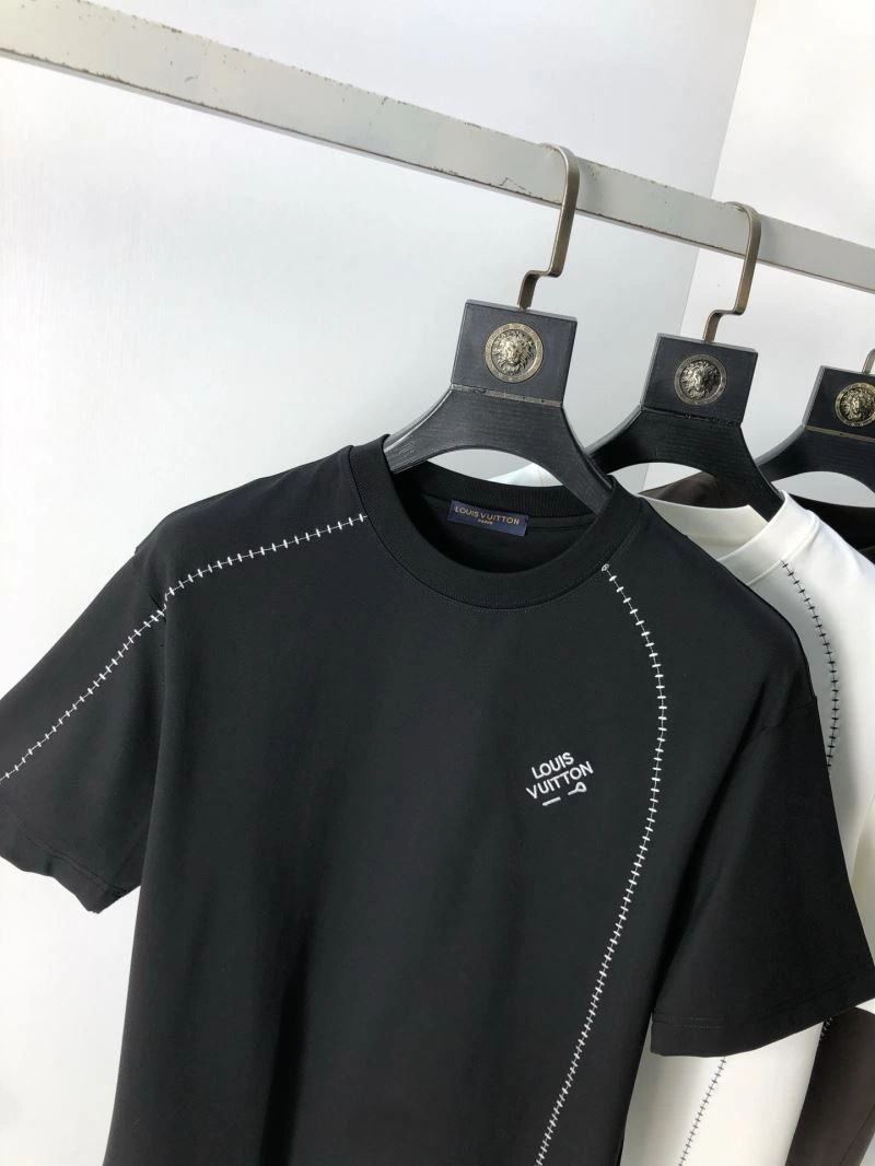 ComfortFit Louis Vuitton T-Shirts 135196
