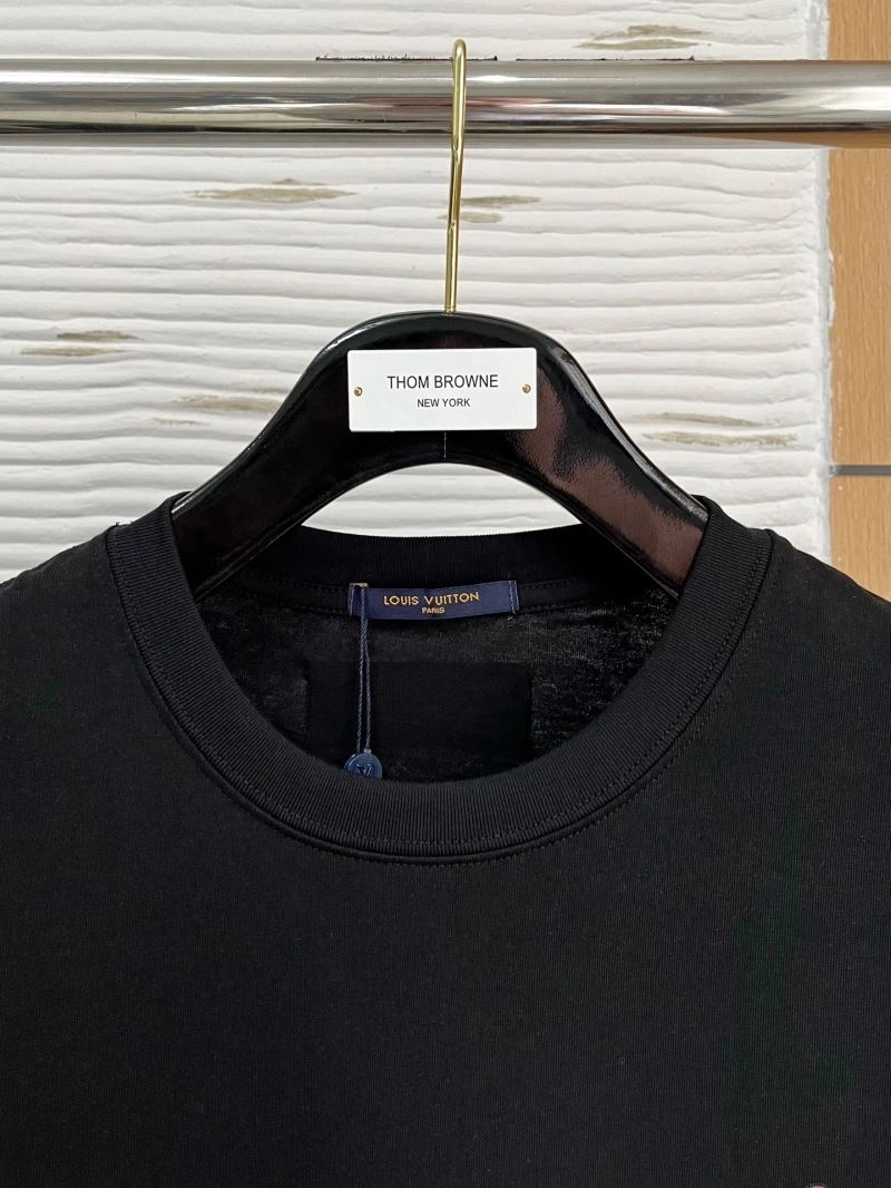 Louis Vuitton T-Shirts Chic 135187