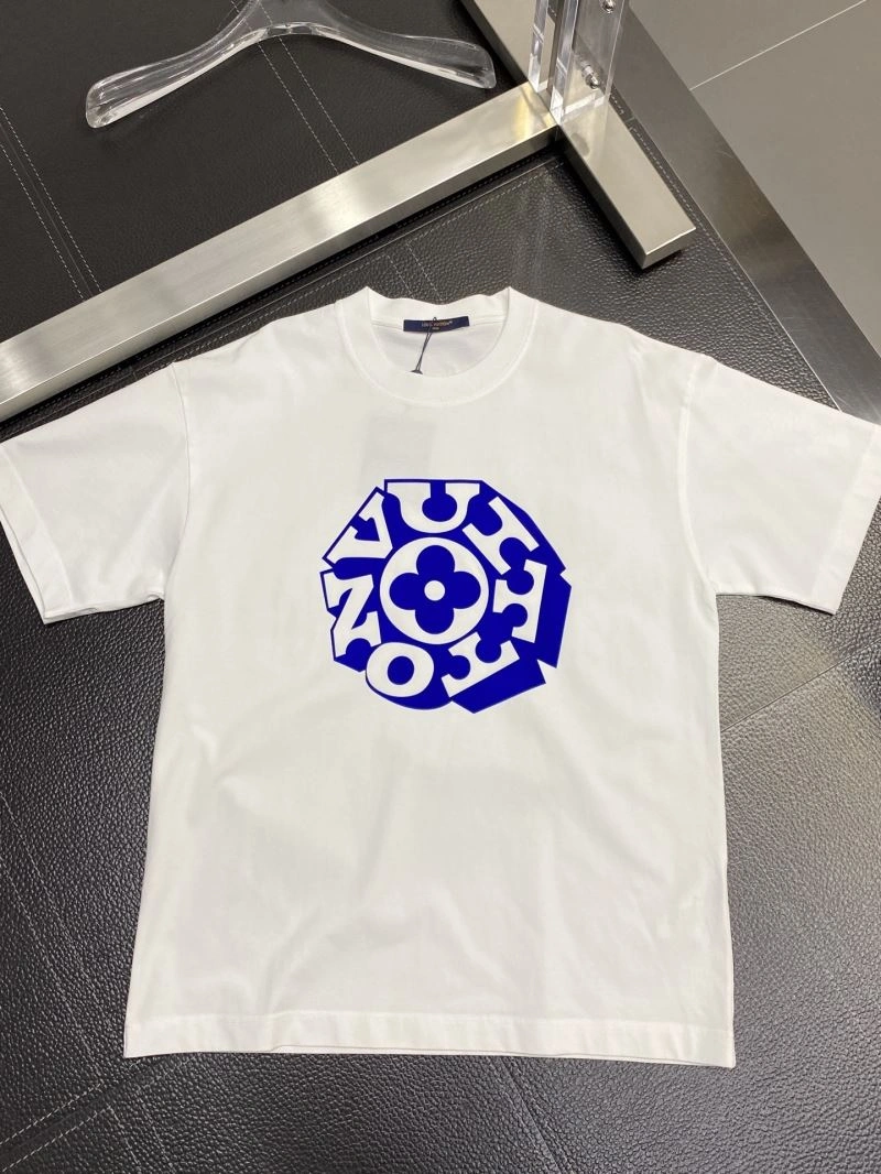 Timeless Louis Vuitton T-Shirts 135164