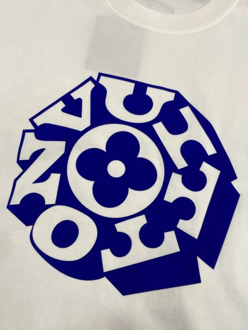 Timeless Louis Vuitton T-Shirts 135164