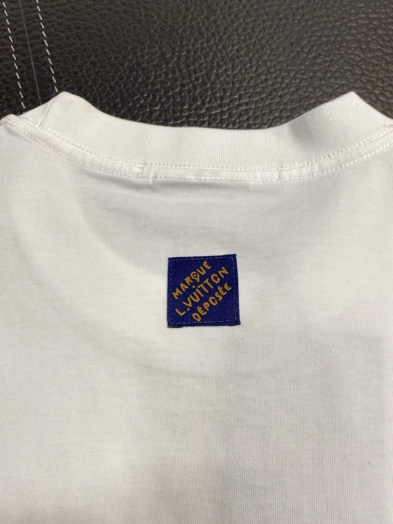 Timeless Louis Vuitton T-Shirts 135164